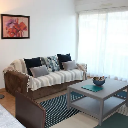 Two Bed, Sea View, Les Jardins, Parking Optional Beausoleil