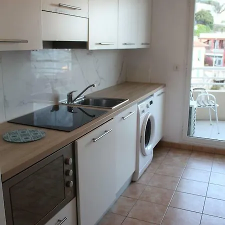 Two Bed, Sea View, Les Jardins, Parking Optional Apartment *